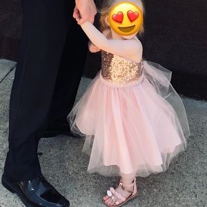 Stunning sequin party dress for toddler